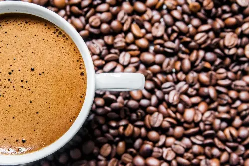 ALTERNATIVEN ZUM KAFFEE: DAS SIND DIE BESTEN ERSATZSTOFFE FÜR KOFFEIN